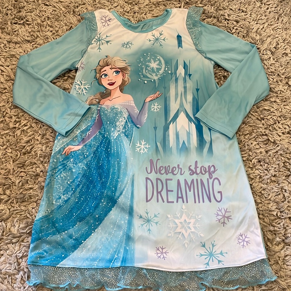 Disney Frozen Nightgown, Size 6